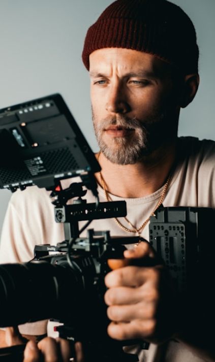 Photographer 1 w-100